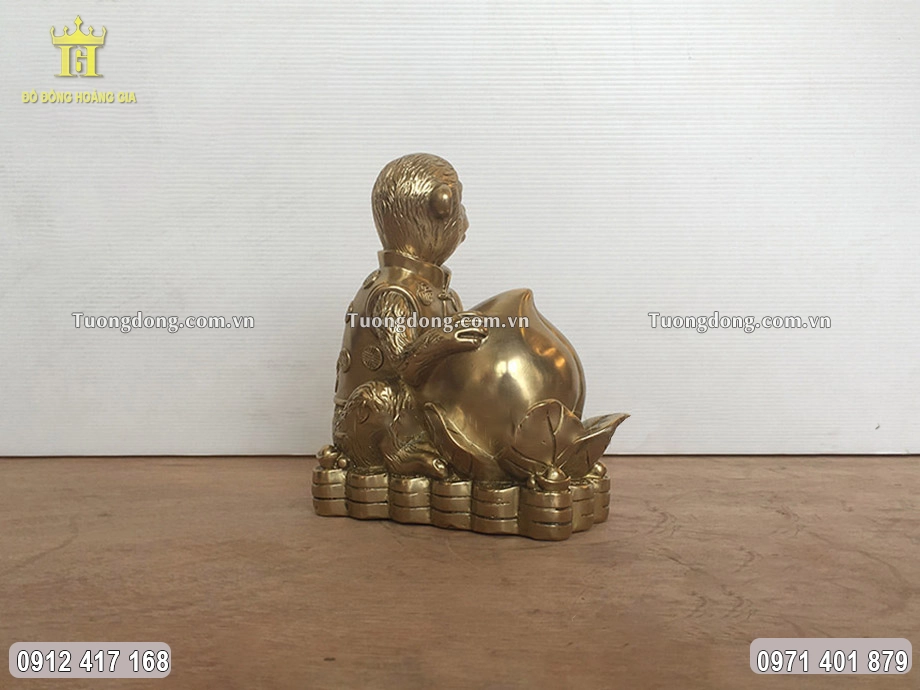 Vật phẩm thích hợp đặt trong không gian phòng khách hay phòng làm việc